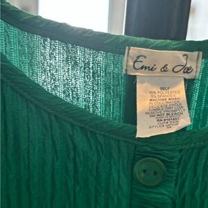 Color Kelly green dress